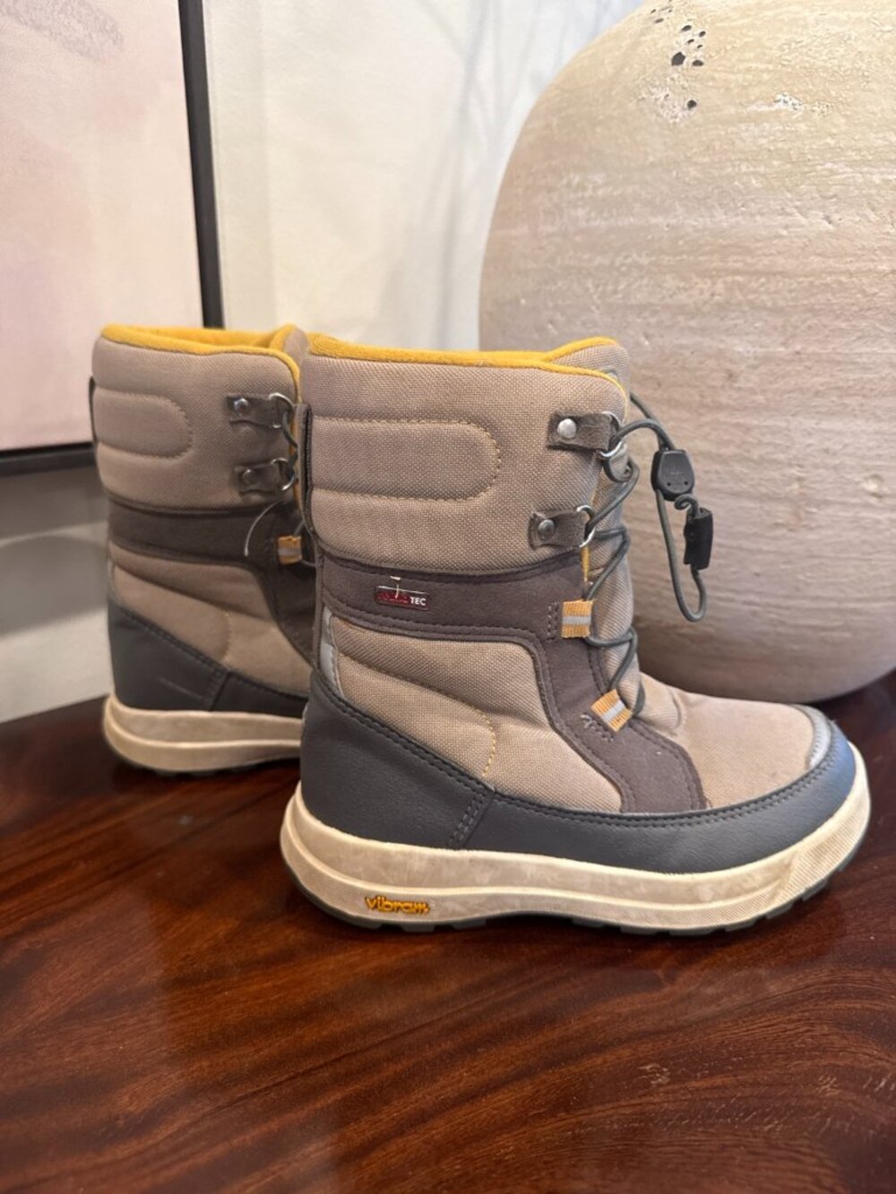 ReimaTec Kids Waterproof Winter Snow  Boots Vibram Sole Size 13 / EU 31